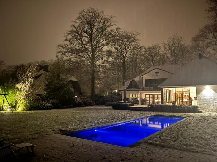 Winter, zwembad, blauwe verlichting, hydrolise, waterbehandeling